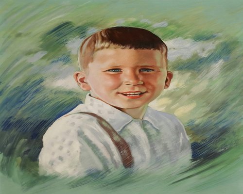 Portrait of Roberto smiling